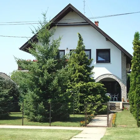 Apartment Tulipan Vendeghaz Balatonboglar
