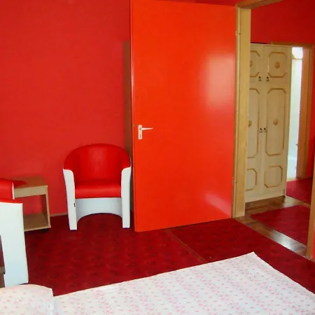Apartment Tulipan Vendeghaz Balatonboglar