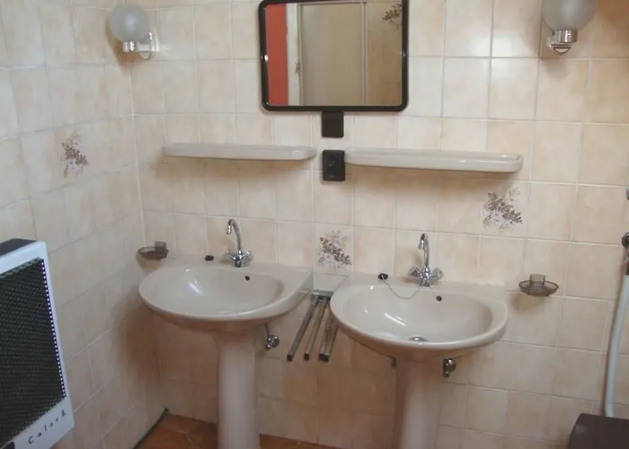 Tulipan Vendeghaz דירה