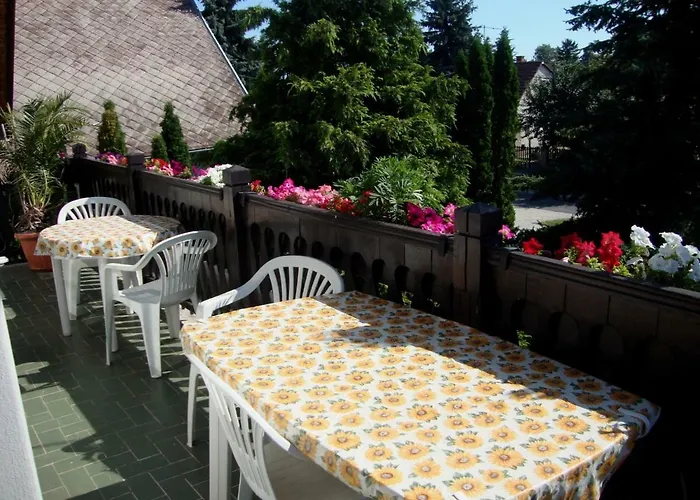 Tulipan Vendeghaz דירה Balatonboglár